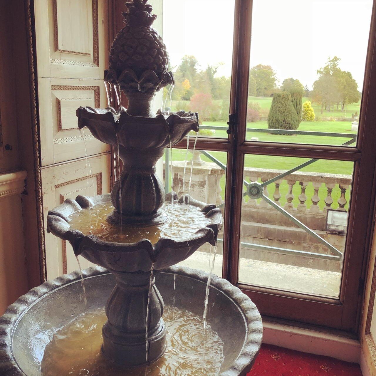 Georgian Style Free Flowing Drink Fountain